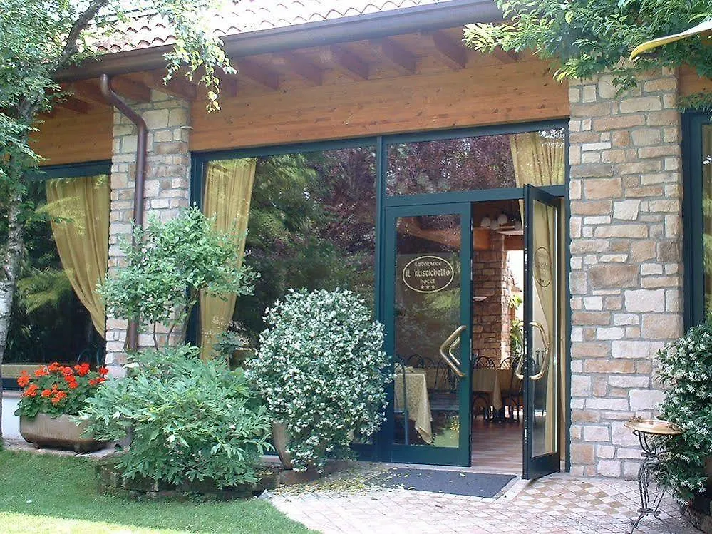 Hotel Il Rustichello Lonato del Garda